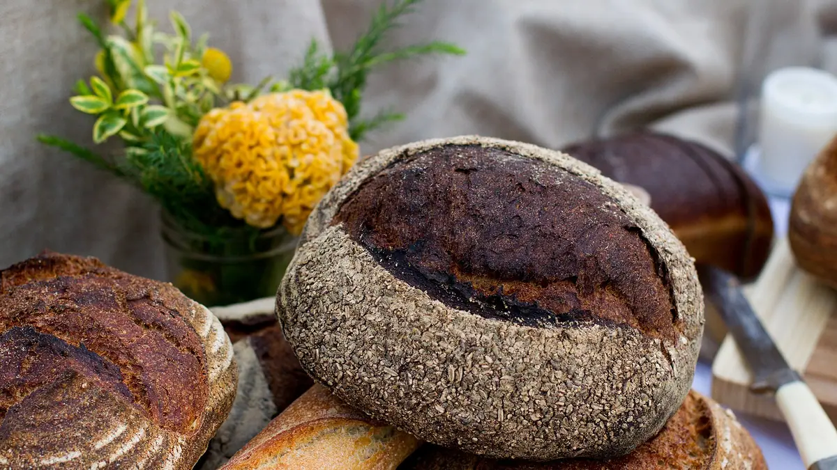 The Artisan Baker Partnership – artisan bakery in Stroud town centre